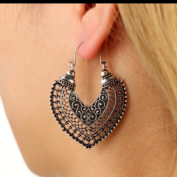 Nikkiwallflower Jewelry - *Maribel* Ornate Engraved Earrings